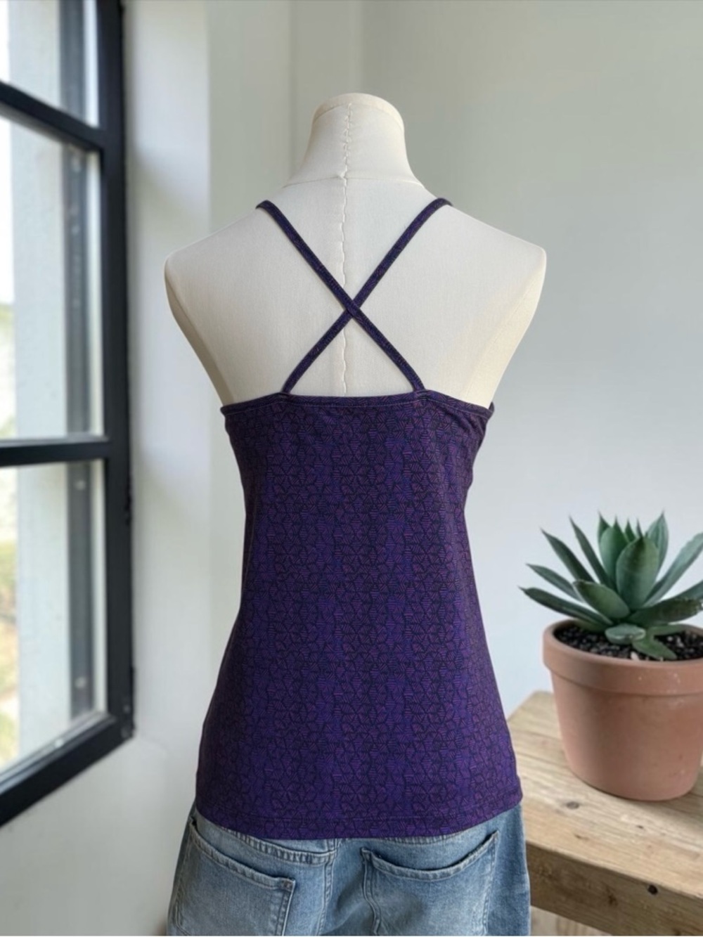 Patagonia Women’s Purple Spaghetti Strap Tank Top! Large! - Picture 6 of 7